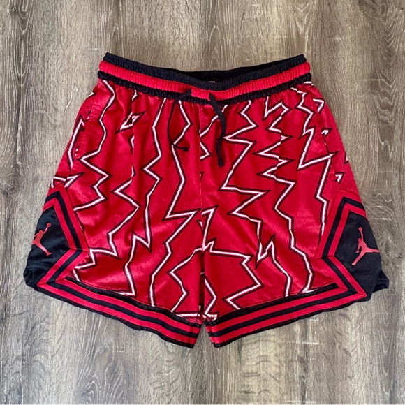 Air Jordan Jumpman Black Red Diamond Electric Basketball